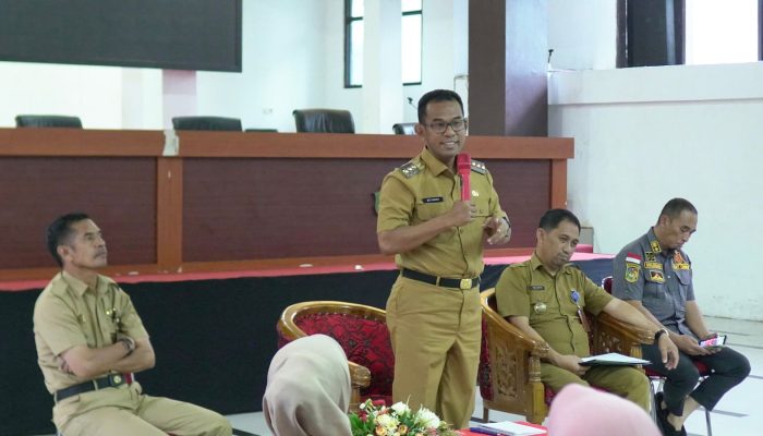 Pj. Bupati Takalar Menerima Aksi Damai dari Masyarakat Polongbangkeng Utara