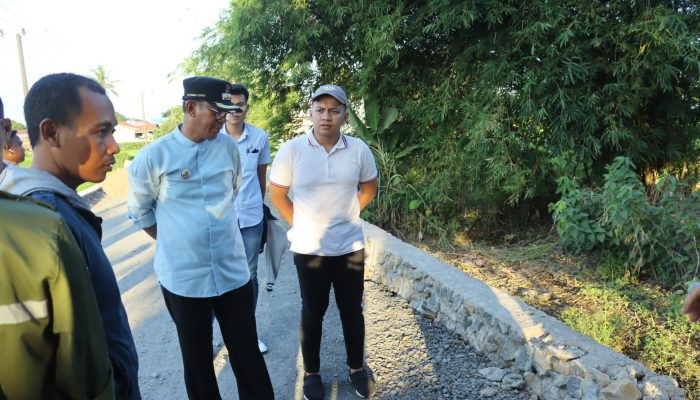 Pengerjaan Proyek di Galesong Utara Bermasalah, Pj. Bupati Takalar : Harus di Perbaiki