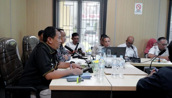 Pj Wako Pangkalpinang Pimpin Rapat Koordinasi Bersama Dinas PMPTSP dan Naker