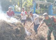 Babinsa Koramil 2304/Anyer, Karbak Pembersihan Lahan