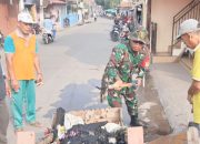 Babinsa Koramil 2301/Cilegon, Karbak Pembersihan Drainase