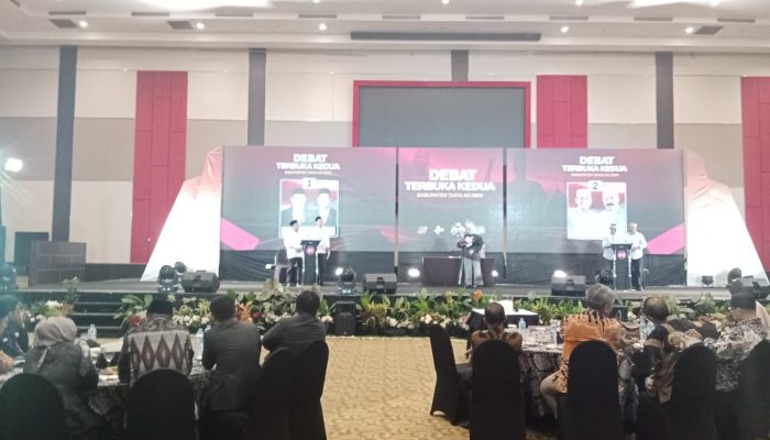 DM-HHY Tunjukkan Dominasi dalam Debat Terakhir Pilkada Takalar 2024: Tenang dan Substansial, Lawan Terpancing Emosi