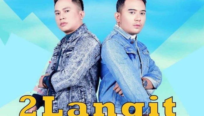 Penyanyi Duo 2Langit Menampilkan Lagu Terbaru Jelang Kampanye Akbar Pasangan Pilkada Kusnadi Daldin Nomor Urut 2