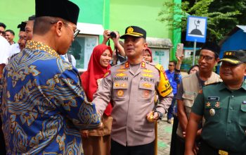 Kapolres Maros Sambut Dan Dampingi Mendes PDT Yandri Susanto Kunker Di Maros