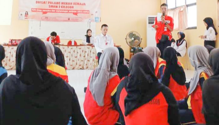 Puluhan Anggota PMR Unit SMKN 2 & SMAN 5 Cilegon Dikenalkan Bahaya Napza