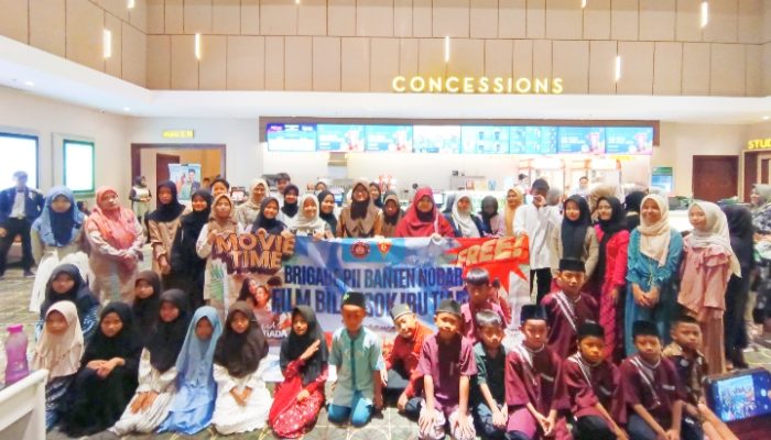 Nobar Gratis Film ‘Bila Esok Ibu Tiada’, Brigade PII Banten Ajak Pelajar dan Anak Yatim di Cilegon Rayakan Kebersamaan