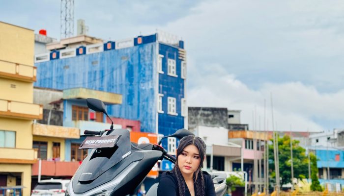 Bundaran Satam Berubah Jadi Catwalk, New Honda PCX 160 Jadi Primadona!