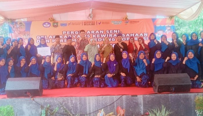 SMPN 4 Kota Cilegon Gelar P5 Sekaligus Meresmikan Gedung Koperasi Sekolah