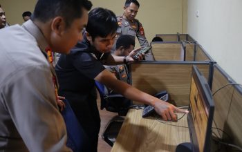 Kapolres Maros Pastikan Layanan Hotline Mudik Polri Siap Layani Warga Saat Mudik