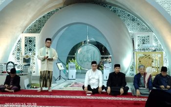 Sekda Pangkalpinang Hadiri Peringatan Nuzulul Qur’an 1446 H di Masjid Agung Kubah Timah