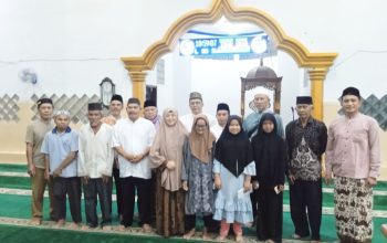 Bupati Bangka Barat Santuni Warga dalam Safari Ramadhan di Pangek